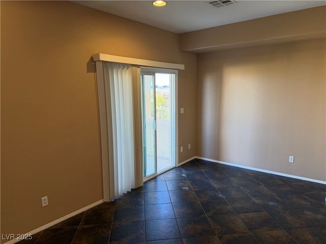 9869 Juno Hills Street, Las Vegas, NV 89178