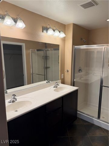 9869 Juno Hills Street, Las Vegas, NV 89178