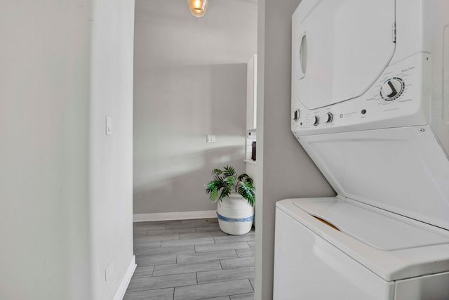 4437 W Fullerton Avenue SF, Chicago, IL 60639