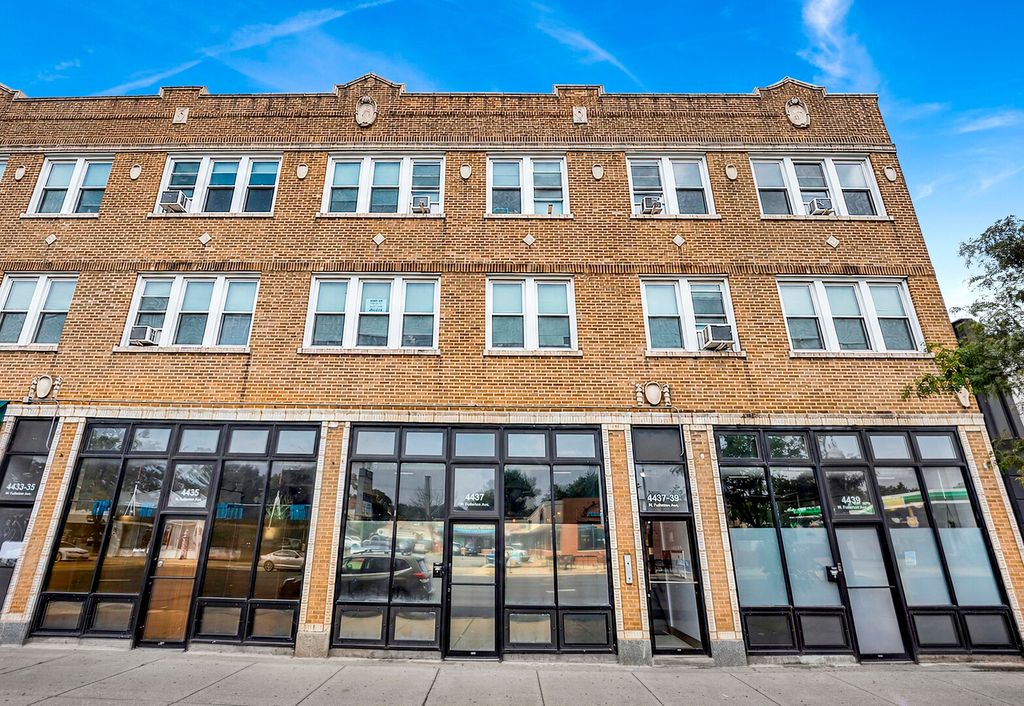 4437 W Fullerton Avenue SF, Chicago, IL 60639