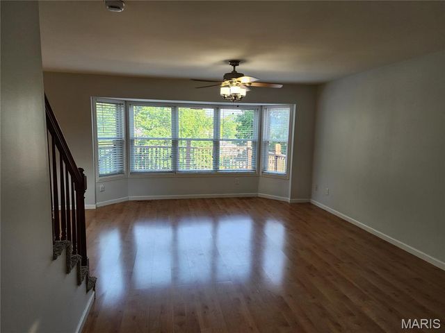 4421 Southview Way Drive, Mehlville, MO 63129