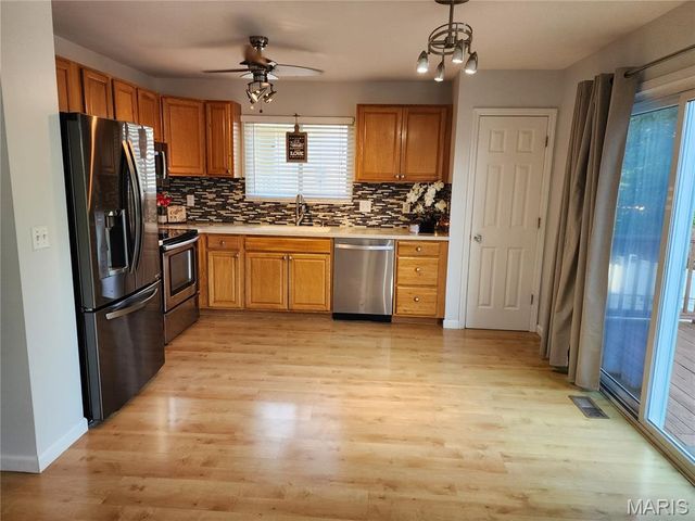 4421 Southview Way Drive, Mehlville, MO 63129