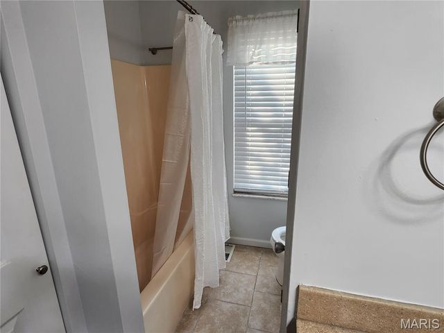 4421 Southview Way Drive, Mehlville, MO 63129