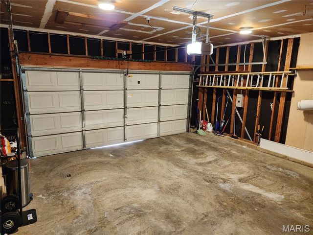 4421 Southview Way Drive, Mehlville, MO 63129