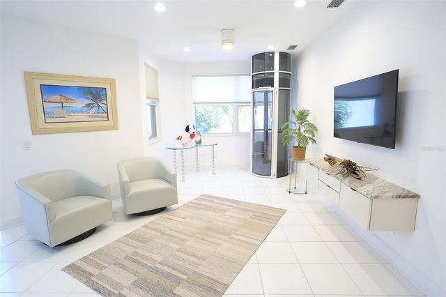 3527 FAIR OAKS LANE, Longboat Key, FL 34228