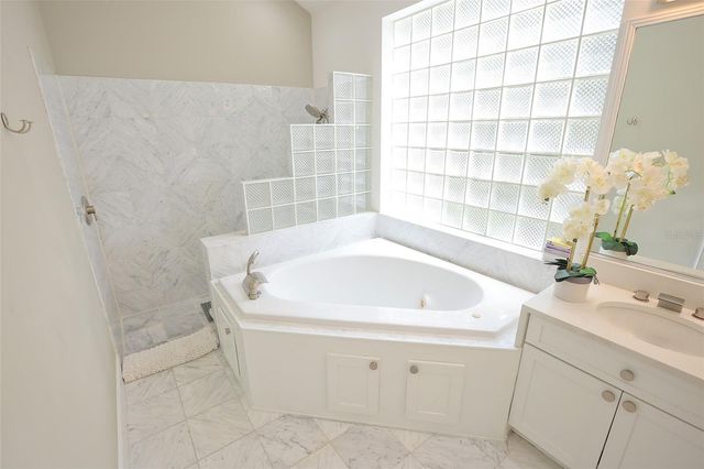 3527 FAIR OAKS LANE, Longboat Key, FL 34228