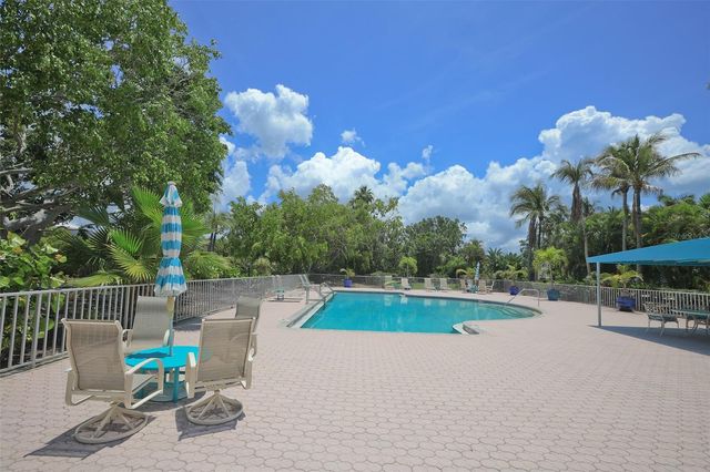 3527 FAIR OAKS LANE, Longboat Key, FL 34228
