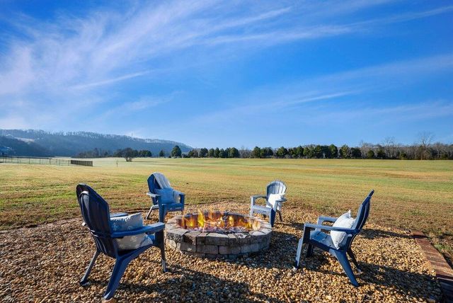 1118 Espalier Drive, Decatur, TN 37322