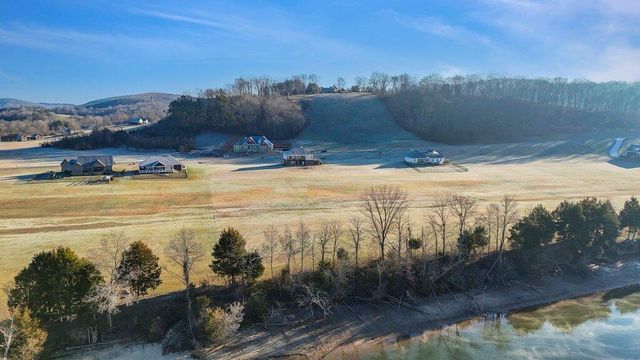 1118 Espalier Drive, Decatur, TN 37322