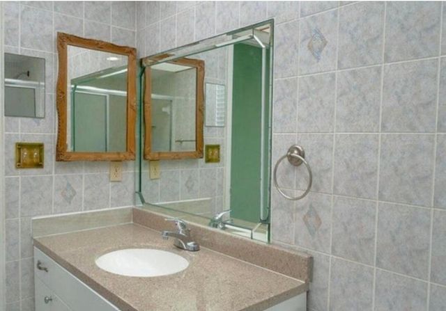 500 Executive Center Drive 2h, West Palm Beach, FL 33401