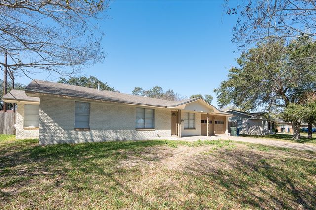 4513 Driftwood Pl, Corpus Christi, TX 78411