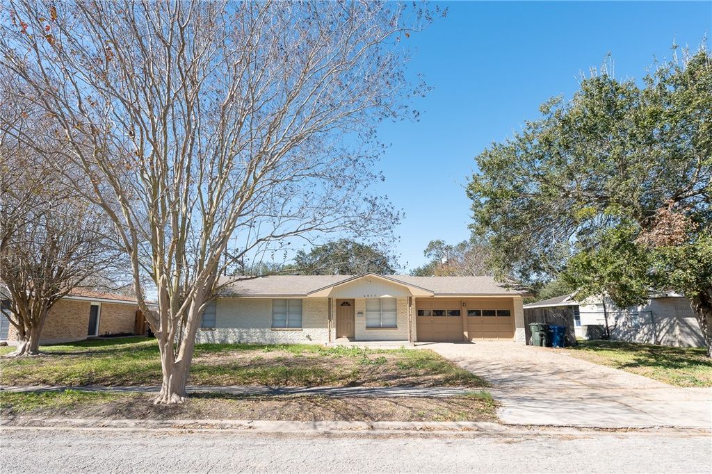 4513 Driftwood Pl, Corpus Christi, TX 78411