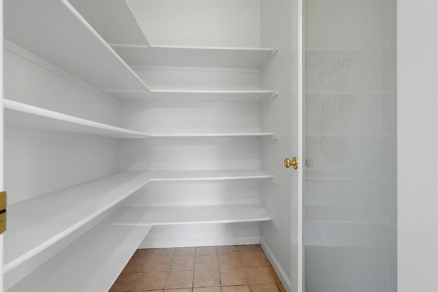 2638 Macon Dr, Sacramento, CA 95835