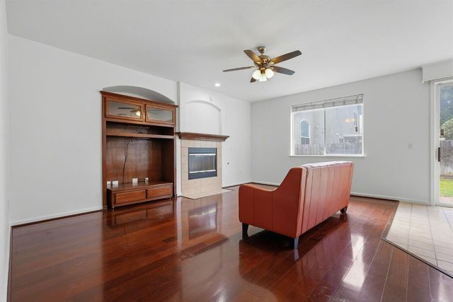 2638 Macon Dr, Sacramento, CA 95835