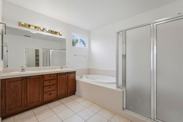 2638 Macon Dr, Sacramento, CA 95835