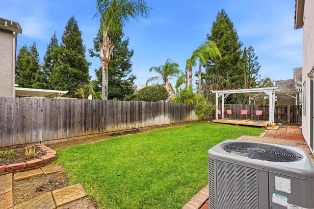 2638 Macon Dr, Sacramento, CA 95835