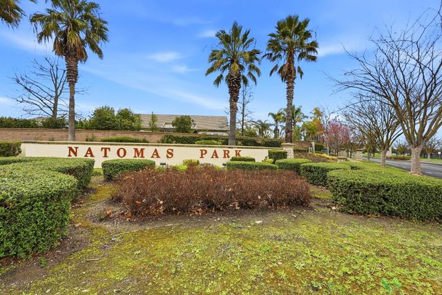 2638 Macon Dr, Sacramento, CA 95835