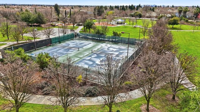 2638 Macon Dr, Sacramento, CA 95835