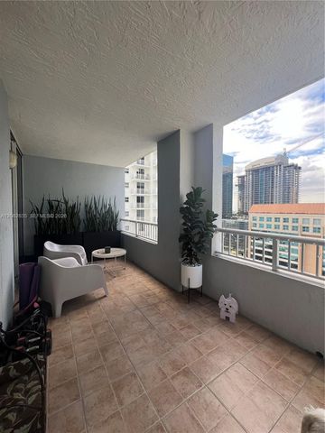170 SE 14th St 2007, Miami, FL 33131