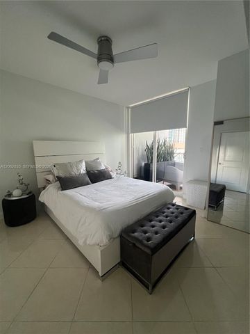 170 SE 14th St 2007, Miami, FL 33131
