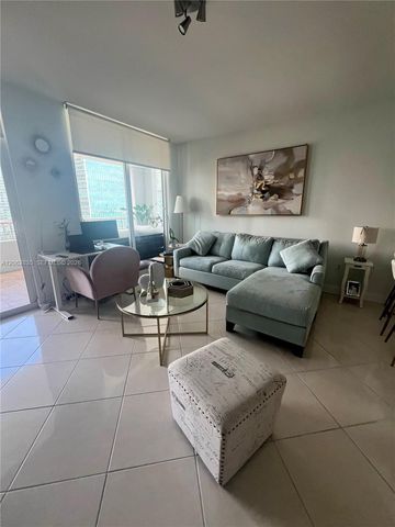 170 SE 14th St 2007, Miami, FL 33131
