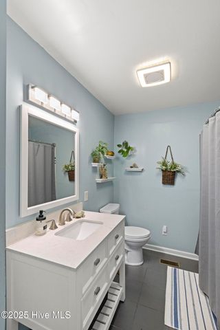 809 Barn Street, Jacksonville, NC 28540