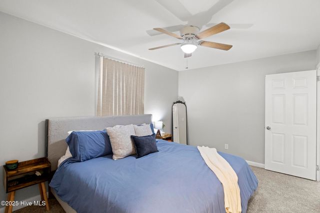 809 Barn Street, Jacksonville, NC 28540