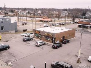 112 E Auglaize Street, Wapakoneta, OH 45895