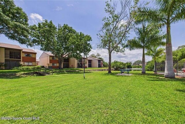 2323 Golf Lake Circle 1122, Melbourne, FL 32935