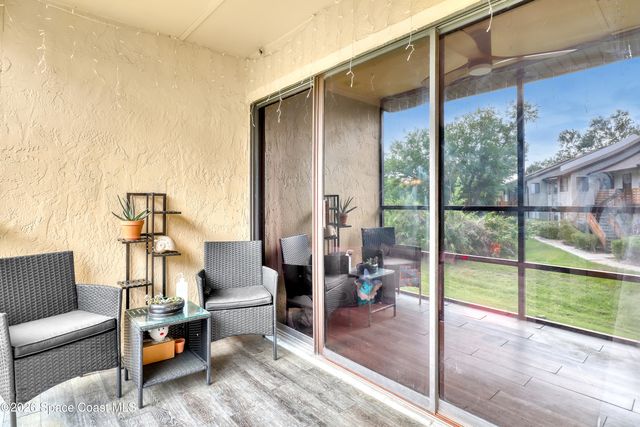 2323 Golf Lake Circle 1122, Melbourne, FL 32935