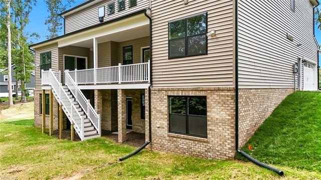 107 Purdie LN, Smithfield, VA 23430
