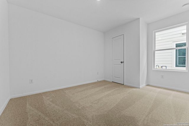 7107 Brownleaf Dr, San Antonio, TX 78227