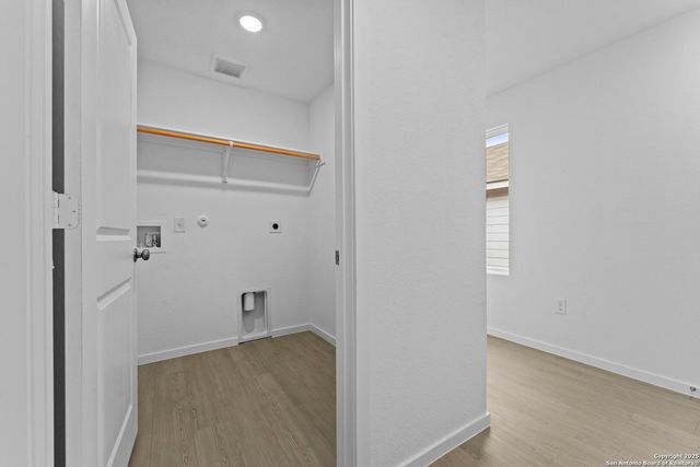 7107 Brownleaf Dr, San Antonio, TX 78227