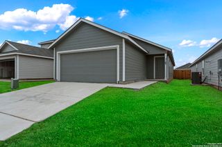 7107 Brownleaf Dr, San Antonio, TX 78227