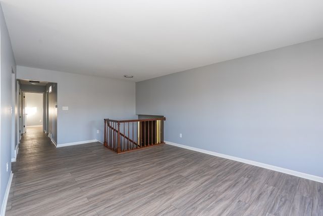 1752 Bittersweet Drive, St. Anne, IL 60964