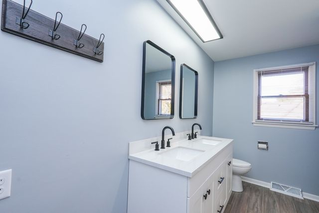 1752 Bittersweet Drive, St. Anne, IL 60964