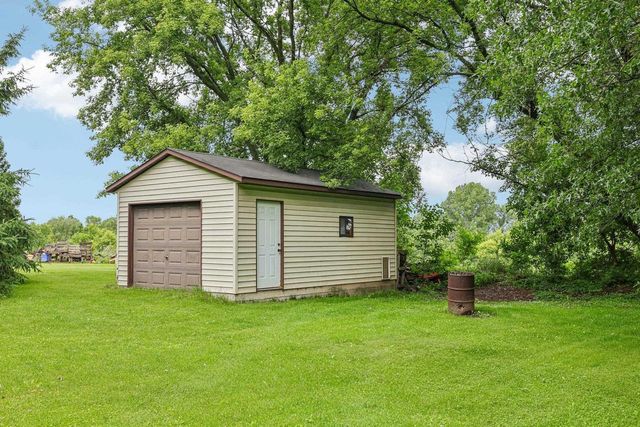 4036 Lally Road, Oregon, WI 53575