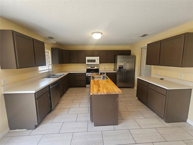 427 SAMUEL STREET, Davenport, FL 33897