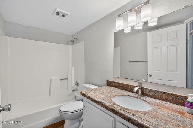 21622 N 23RD Avenue B 304, Phoenix, AZ 85027