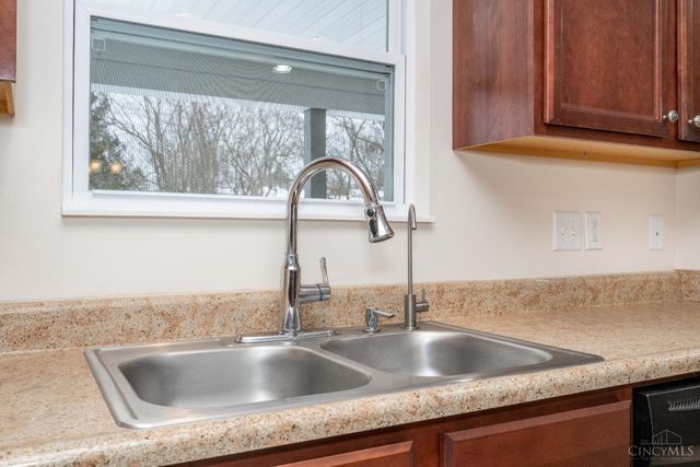 979 Bandanna Drive, Delhi Twp, OH 45238