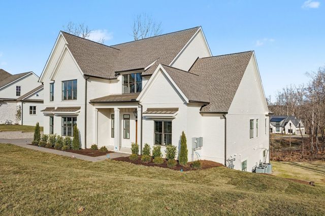 4813 Woodrow Pl, Arrington, TN 37014