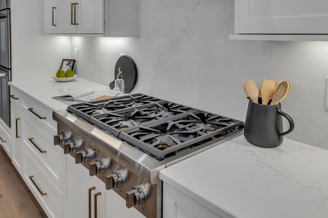 4813 Woodrow Pl, Arrington, TN 37014