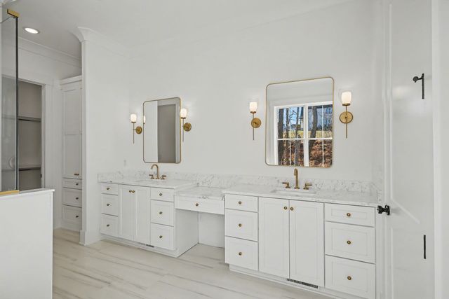 4813 Woodrow Pl, Arrington, TN 37014