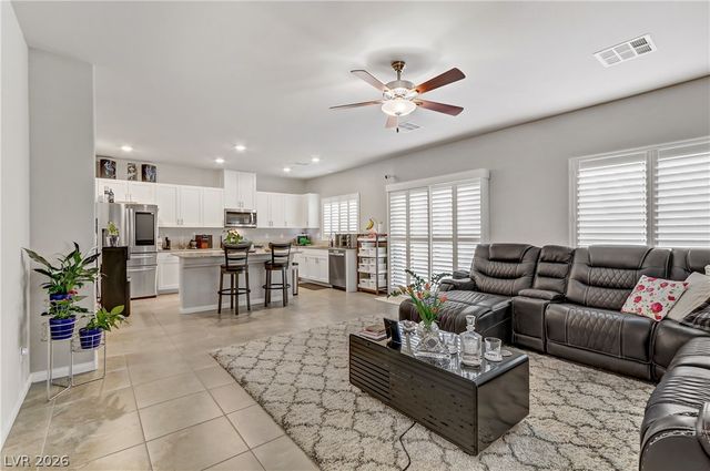 8351 Gold River Court, Las Vegas, NV 89113