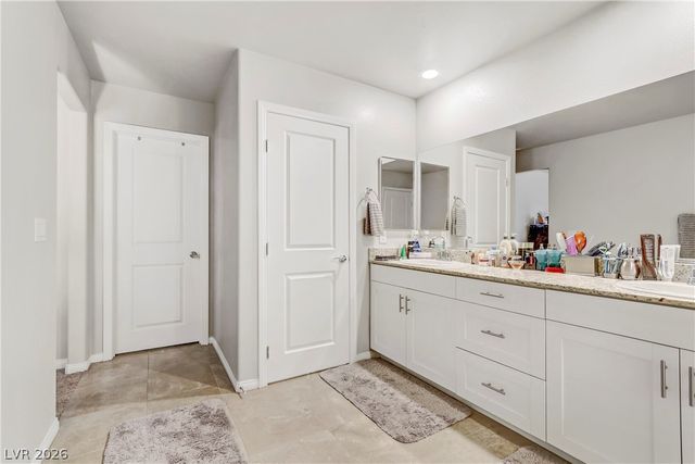 8351 Gold River Court, Las Vegas, NV 89113