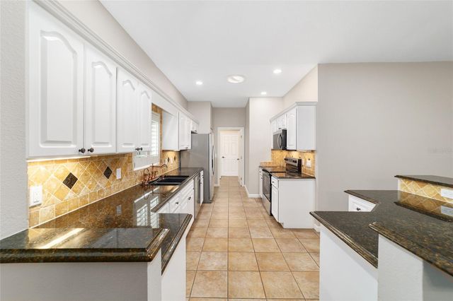 5613 NW 27TH PLACE, Ocala, FL 34482