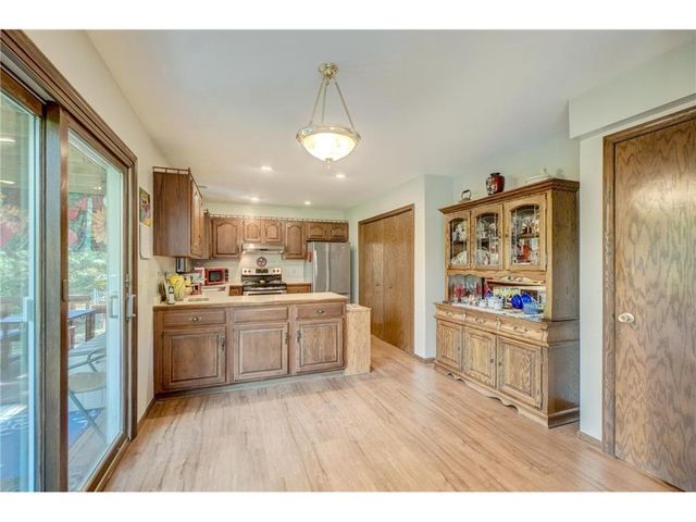 723 Glenna Drive, Hudson, WI 54016