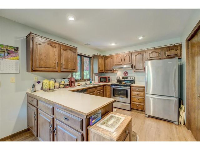 723 Glenna Drive, Hudson, WI 54016