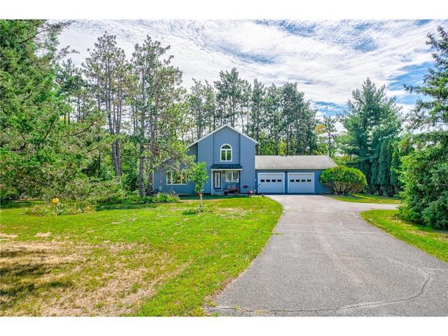 723 Glenna Drive, Hudson, WI 54016
