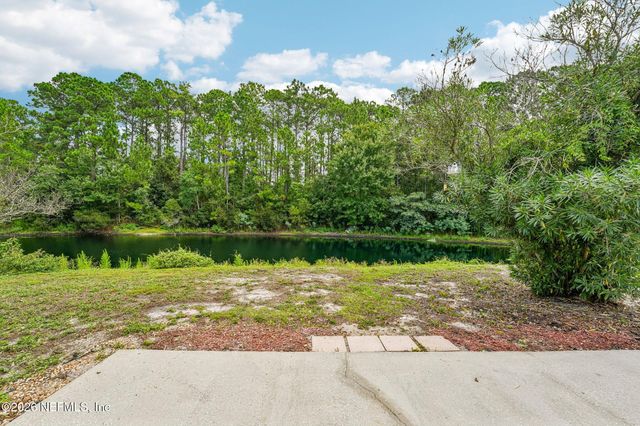 3307 INTERNATIONAL VILLAGE Court, Jacksonville, FL 32277